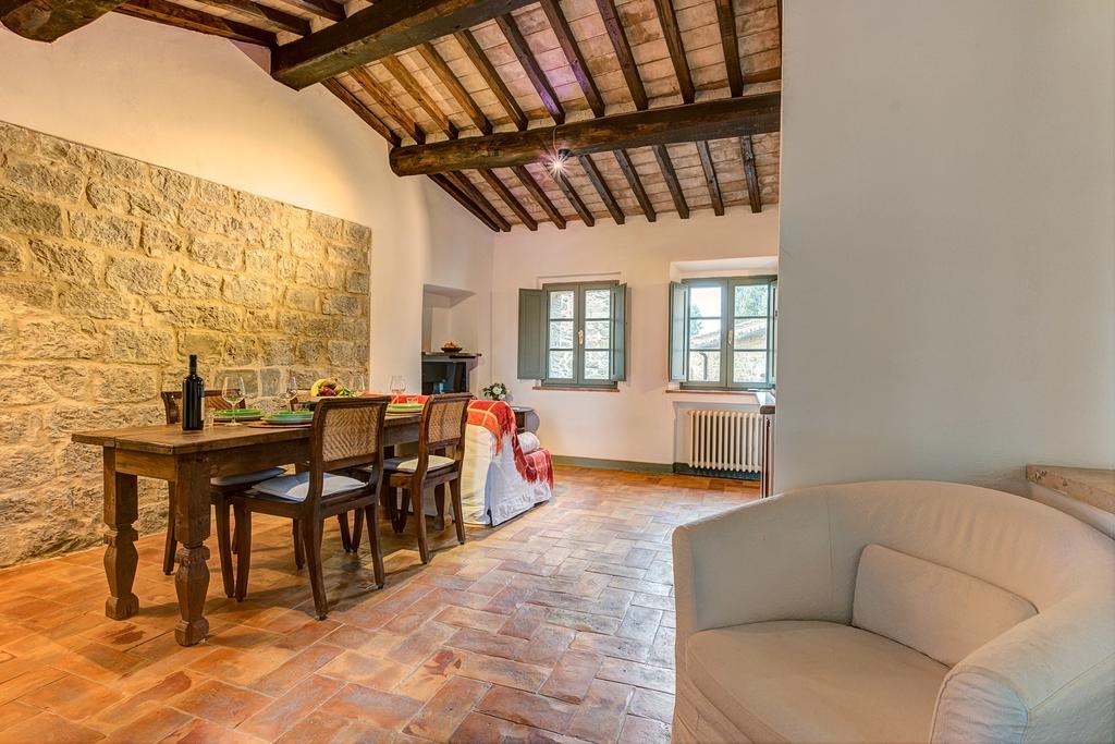 Residence Castello Di Orgiale Castelnuovo Berardenga Exterior foto